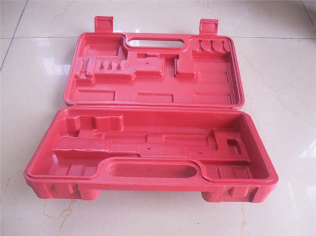 吹塑加工_吹塑制品設(shè)備使用前要注意什么？